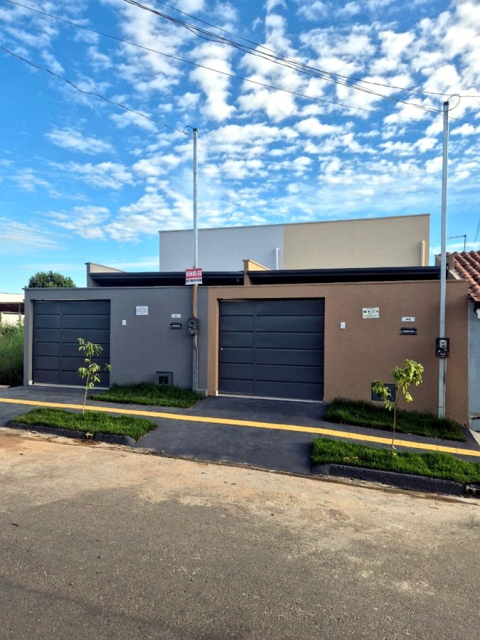 Casa à venda em Residencial Flor do Ipê II, Senador Canedo
